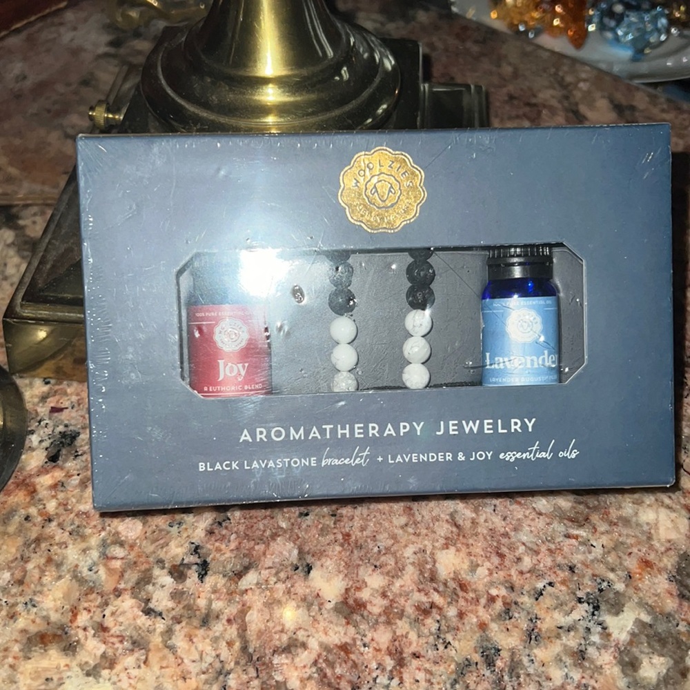 AROMATHERAPY BRACELET